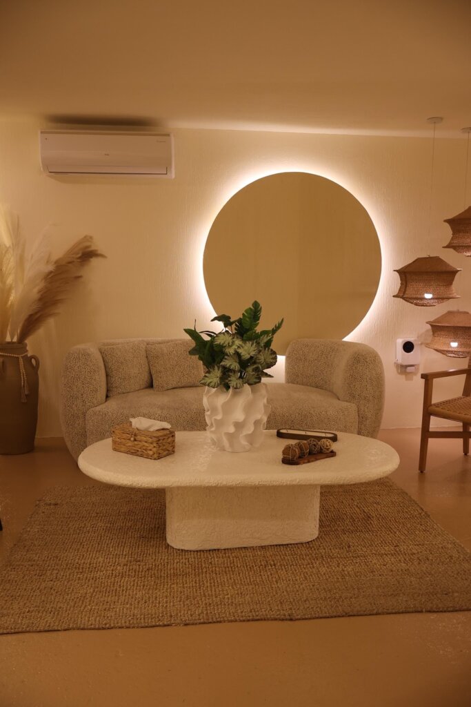 Ramlet Al Baida – Lounge