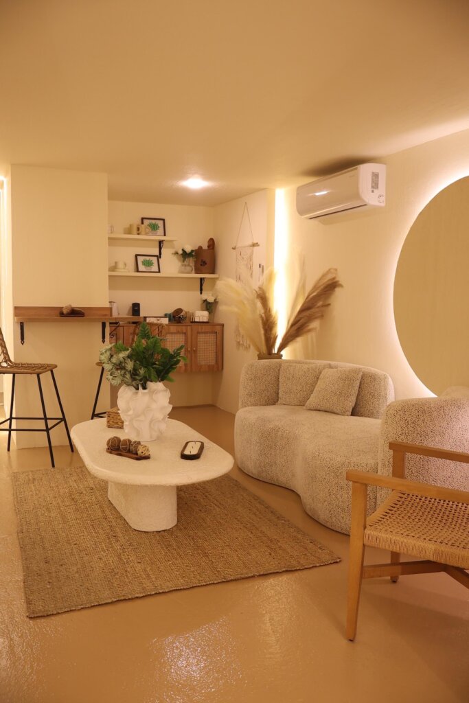 Ramlet Al Baida – Lounge